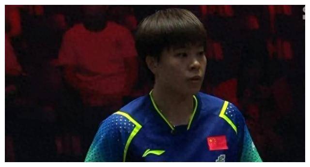 SHR险胜V5，Peanut操刀奇招英雄翻盘顶尖较量八强赛，锁定晋级资格的简单介绍