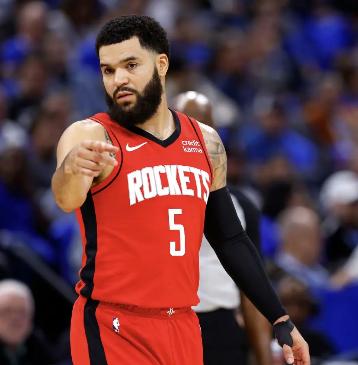 关于凯尔特人横扫天津队,利拉德刷新纪录的信息 关于凯尔特人横扫天津队,利拉德刷新纪录的信息