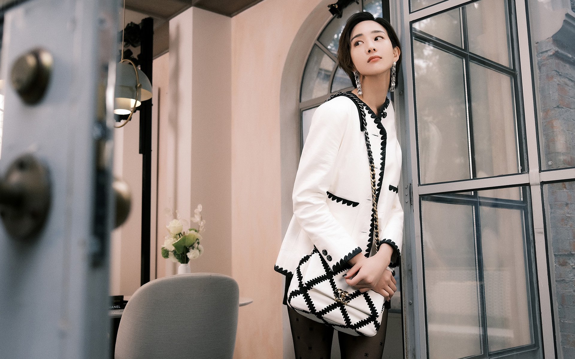 北欧闪电撕裂红牛防线！伊萨克暴力美学诠释勒沃库森为何能制霸奥地利